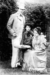 The most elegant Irish man Oscar Wilde with his wife Constance and their son Cyril 1892