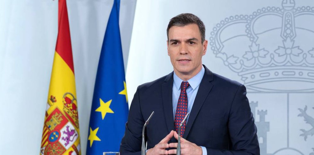 Spanish Prime Minister Pedro Sánchez implementing state of alarm 