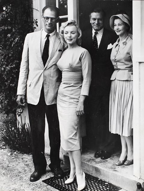 Lawrence Olivier, Vivien Leigh, Marilyn Monroe and her then husband Arthur Miller, 1957