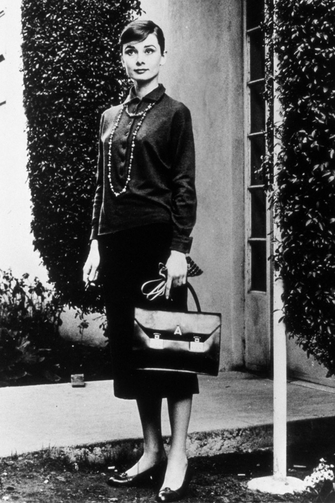  Audrey Hepburn in jersey blouse