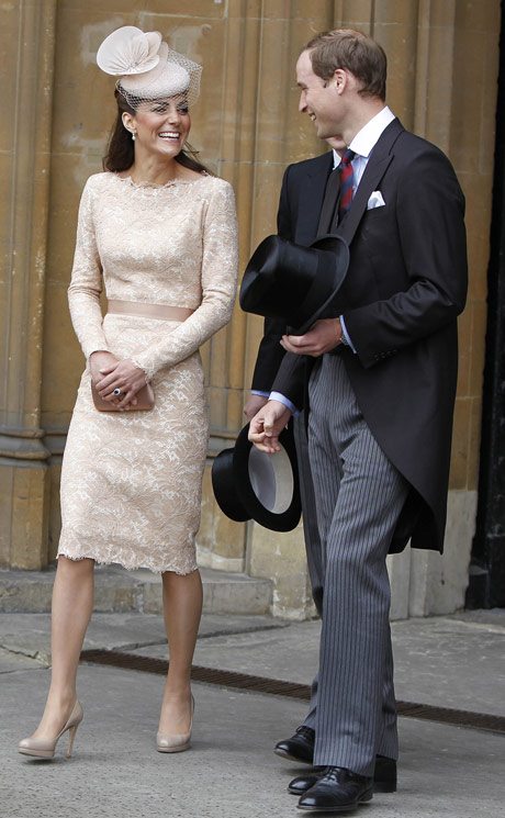 Kate Middleton blush boat neck knee-length lace dress custom made by Alexander McQueen, last day of Queen Elizabeth II Diamon Jubilee celebrations, 2012