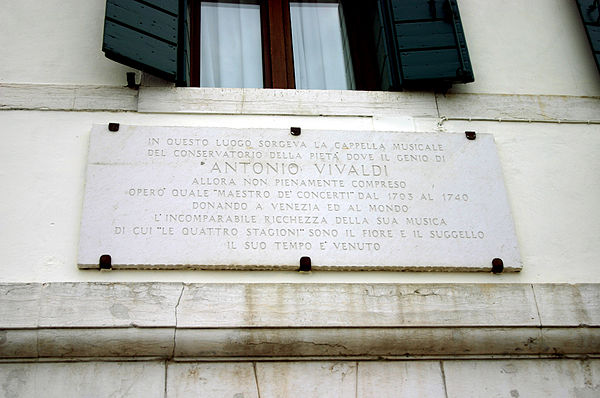 Commemorative plaque beside the Ospedale della Pietà