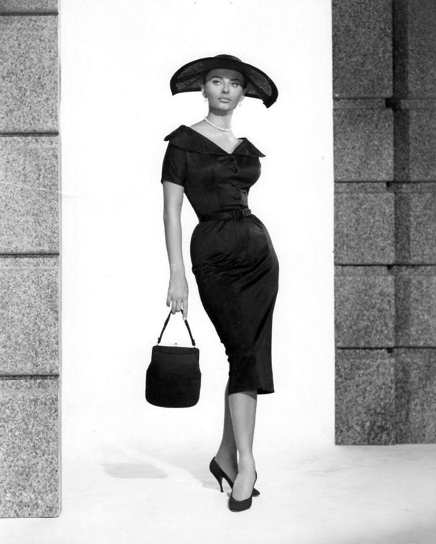 Sophia Loren in Little black dress