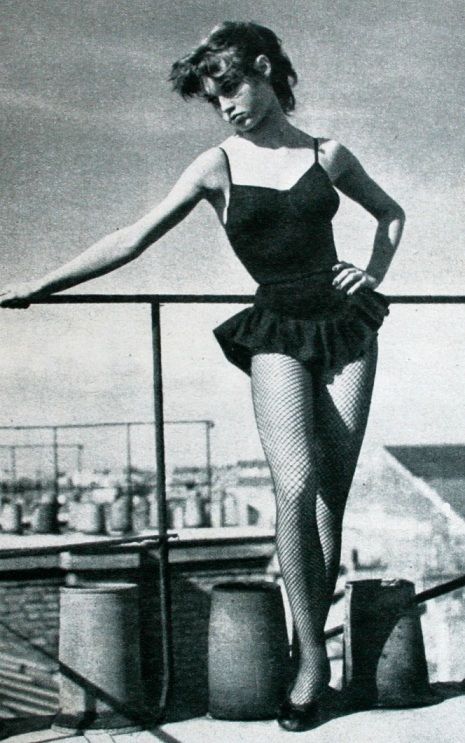 Brigitte Bardot(28 September 1934), French actress/actrice française: Brigitte Bardot 14 ans