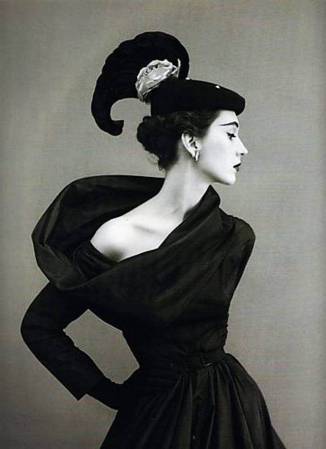Dovima(1927-1990), the highest paid supermodel of her time, elegancepedia