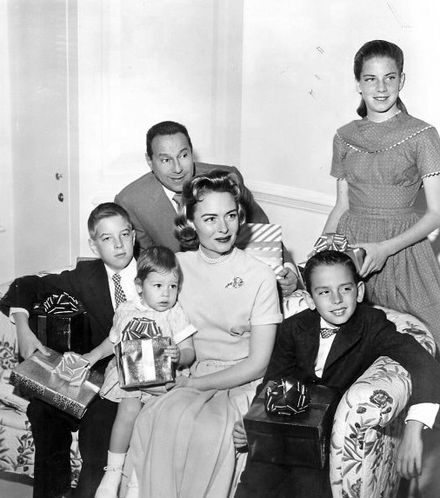 Donna Reed and her second husband Tony Owen with their four children in 1959.