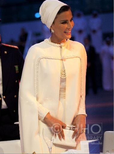 Moza bint Nasser al-Missned,Her Highness Sheikha Moza bint Nasser style queen
