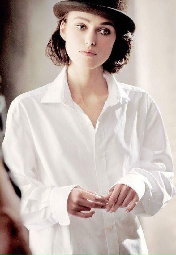 Elegant icon wardrobe essentials: Keira Knightly in white shirt: 