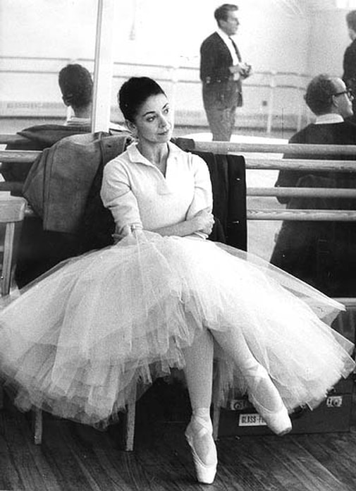 Margot Fonteyn(18 May 1919-21 February 1991), elegancepedia