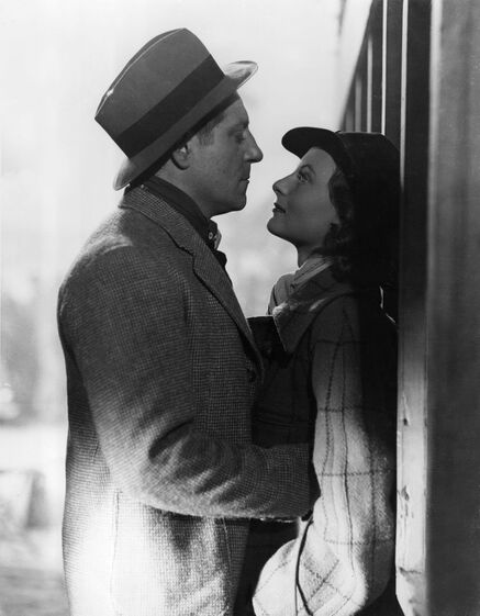 Michèle Morgan et Jean Gabin dans le film Le Quai des brumes(1938)