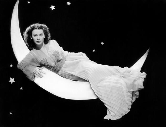 Hedy Lamarr, 1944, Hedy Lamarr the most beautiful woman in the world, elegancepedia