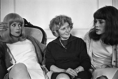 Young Catherine Deneuve and her sister Françoise Dorleac with their mother Renée Simonot, 13 June 1996