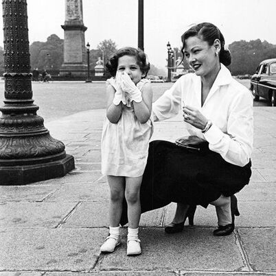 Gene Tierney with her daughter Christina Cassini