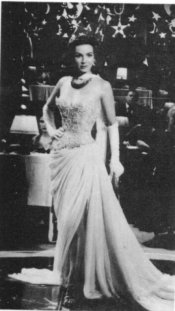 María de los Ángeles Félix(Maria Bonita, 8 April 1914 – 8 April 2002)