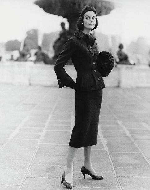 Anne Sainte Marie in Jean Jacques suit, photo by Henry Clarke