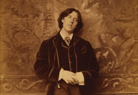 The most elegant intellectual man Oscar Wilde Wilde reclining with Poems, by Napoleon Sarony in New York in 1882. 