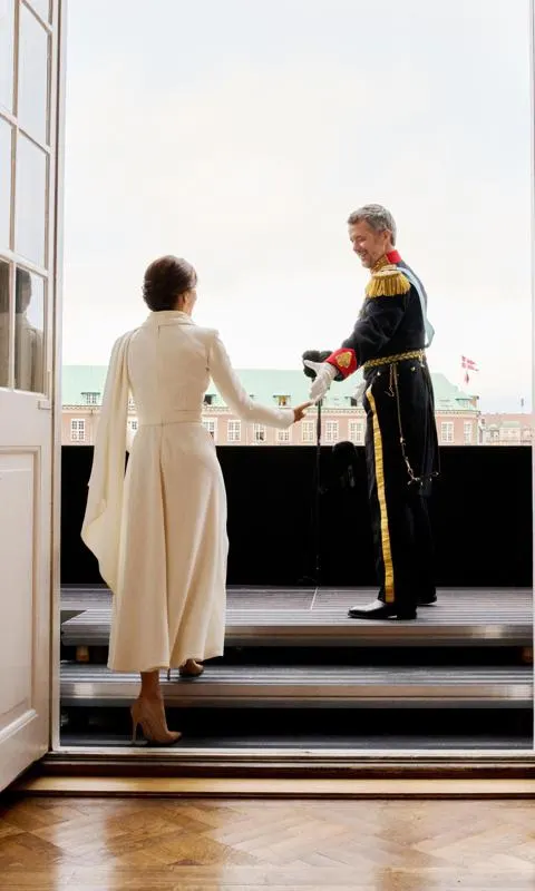 Queen Mary’s white dress, her first outfit as The Queen Denmark, 14 Jan 2024