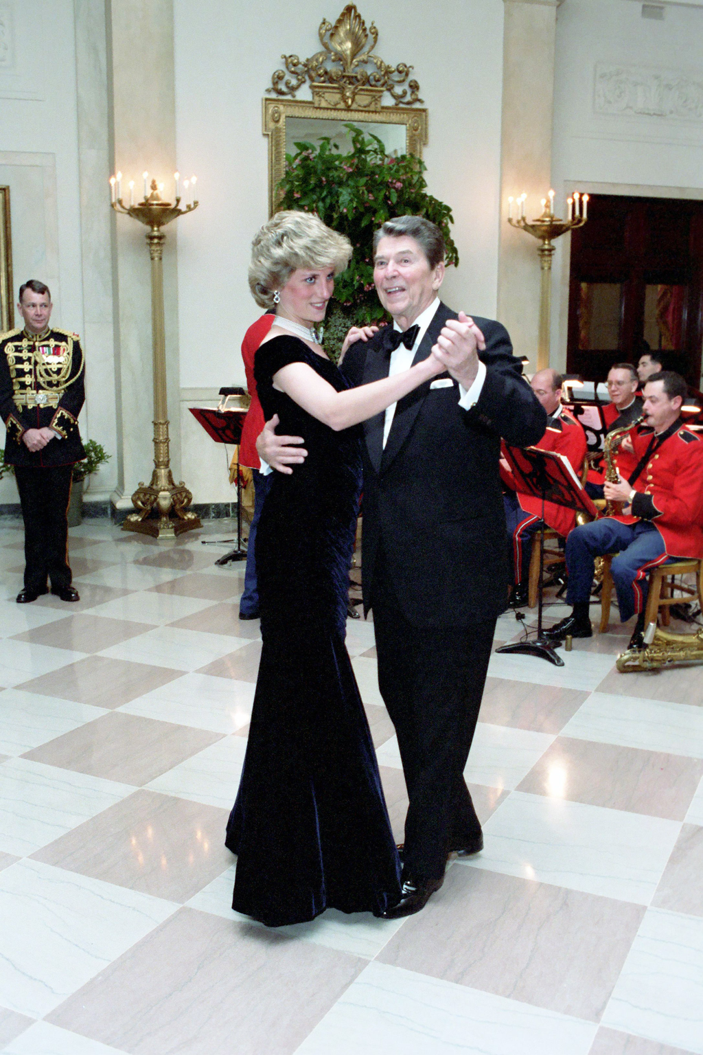 Princess Diana in Travolta gown dancing with American president Ronald Reagan, 11 November 2019