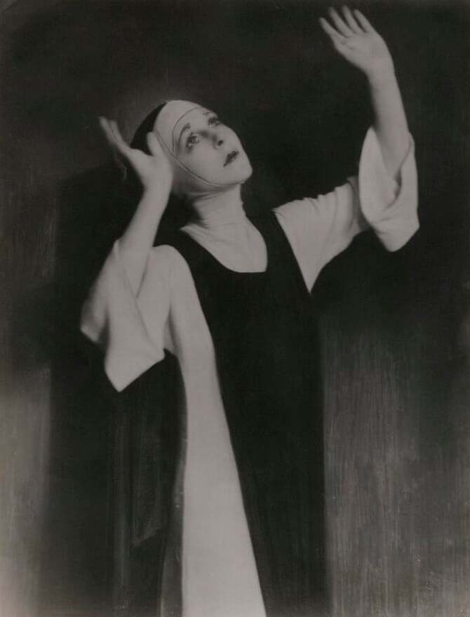 Lady Diana Cooper as the nun in 'The Miracle', circa 1923