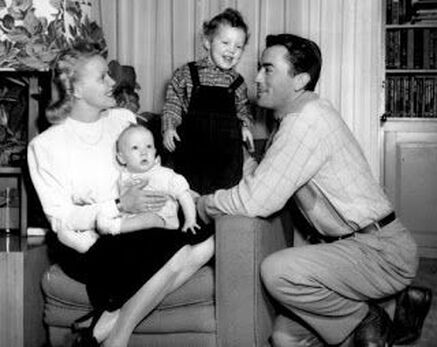 Gregory Peck with his first wife Greta Kukkonen(1911-2008) and two of their sons.