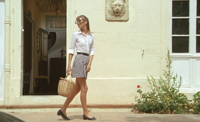 Elegant style icon wardrobe essentials: Jane Birkin in white shirt, in film La Piscine(1969)