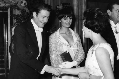 Peter O'Toole received by Princess Margaret at the premiere of Lord Jim