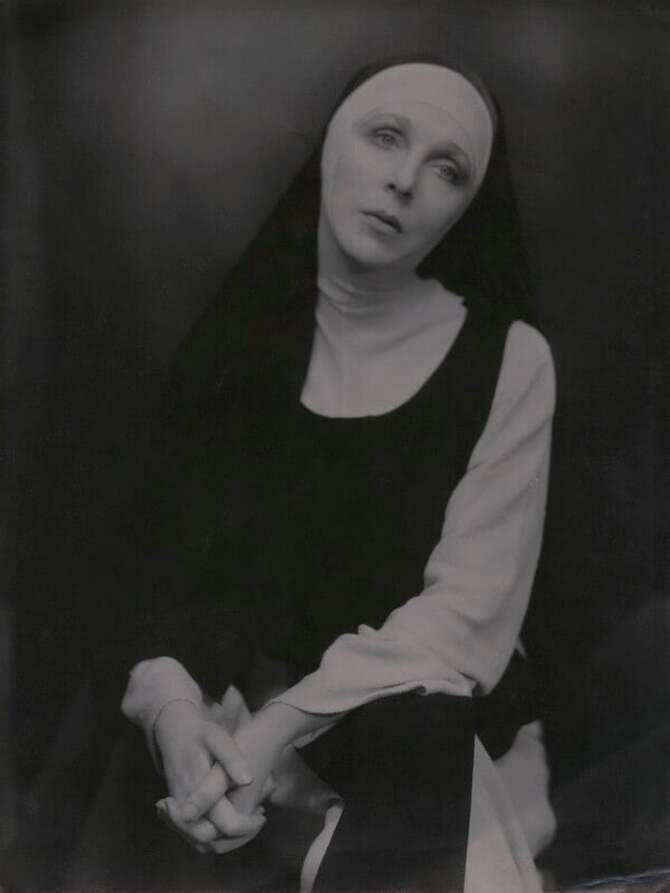 Lady Diana Cooper as the nun in 'The Miracle'