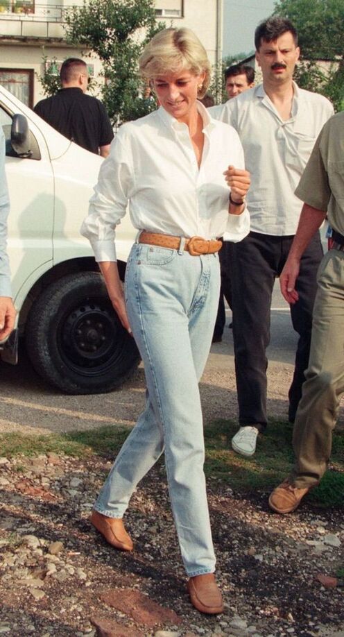 Elegant style icon wardrobe essentials: Princess Diana in white shirt
