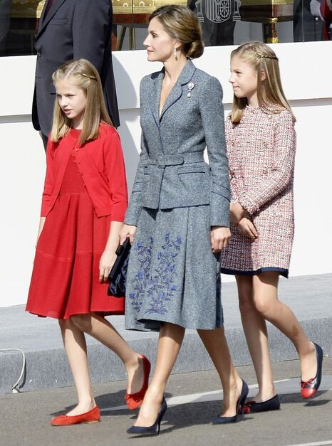 Queen Letizia of Spain with her daughters Leona(left) and Sofia