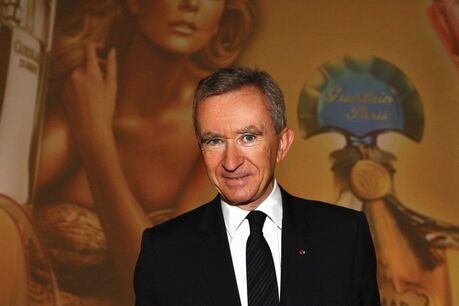 Picture of LVMH Chairmand and CEO Bernard Arnault elegant style in suits of black