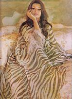 Sophia Loren in leopard print