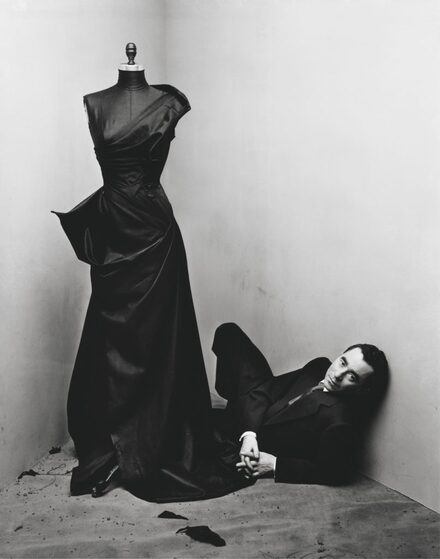 Charles James with a mannequin, photo by Irving Penn