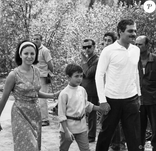 Omar Shariff with his wife Faten Hamama and their son Tarek Sharif 