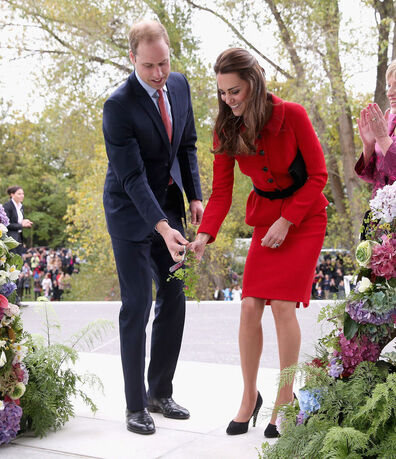 Kate Middleton Luisa Spagnoli red suit royal tour New Zealand 14 April 2014