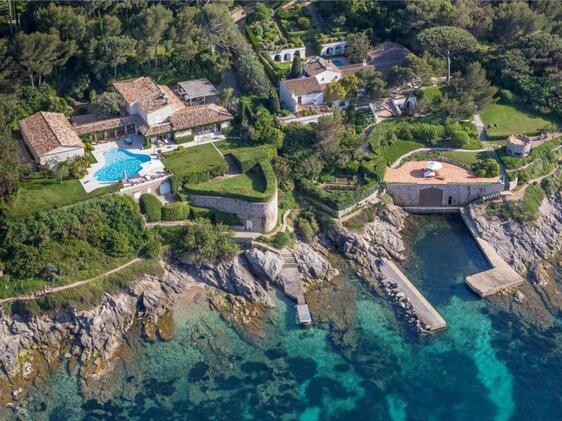 The richest man in Europe Bernard Arnault mansion in St. Tropez