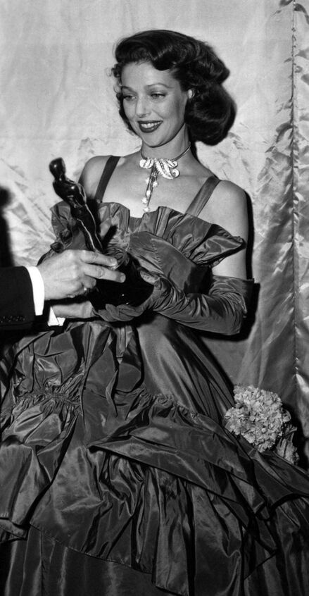 Loretta Young with her Academy Award for Best Actress for her performance in The Farmer’s Daughter (1947), 20 March 1948.