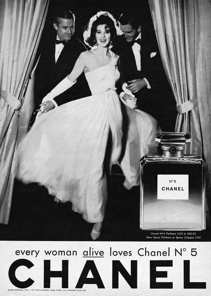 Suzy Parker for Coco Chanel No. 5, photo by Richard Avedon