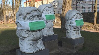 Lithuanian statues with masks